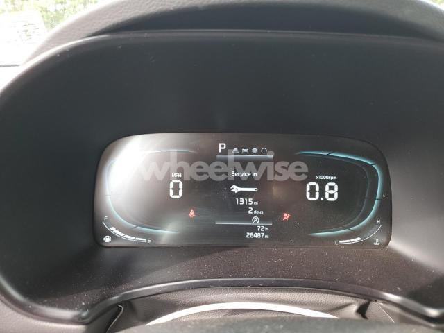 Photo 4 of 2025 KIA SOUL LX (VIN KNDJ23AU5S7248188)