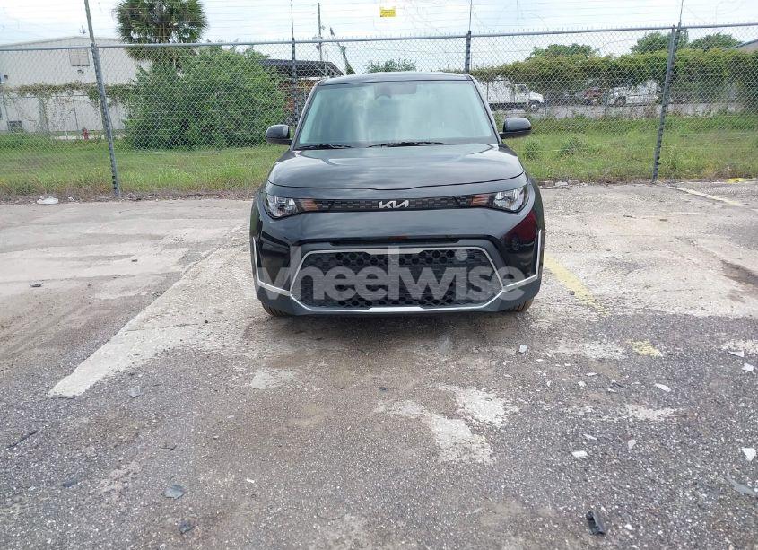 Photo 6 of 2025 Kia Soul LX (VIN KNDJ23AU5S7922078)
