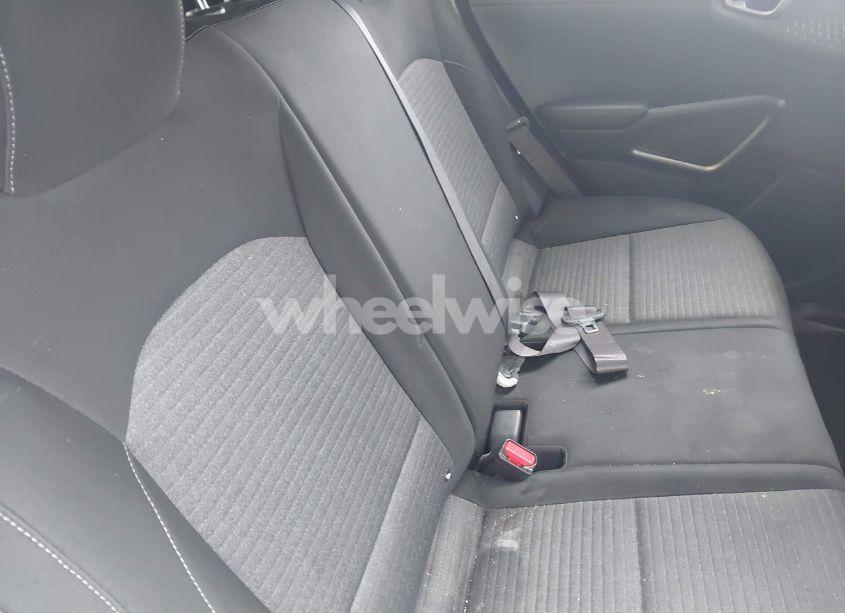 Photo 8 of 2020 Kia Soul S (VIN KNDJ23AU6L7083270)