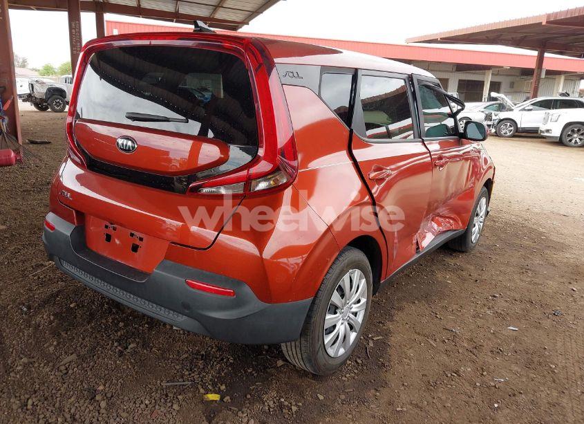 Photo 4 of 2021 Kia Soul LX (VIN KNDJ23AU6M7767527)