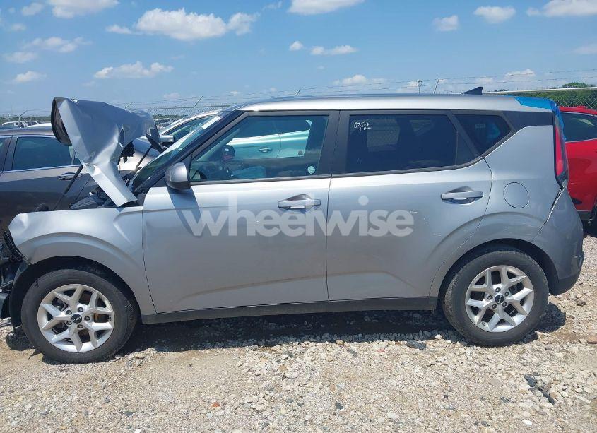 Photo 14 of 2024 Kia Soul LX/S (VIN KNDJ23AU6R7911097)
