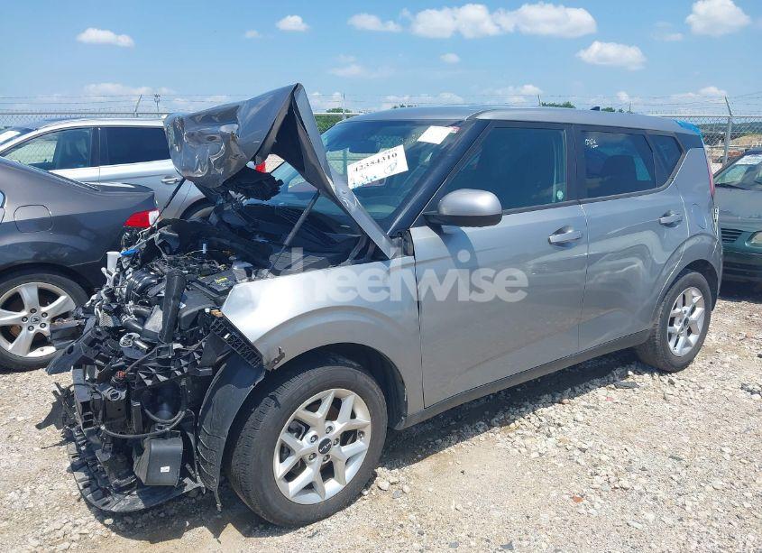 Photo 2 of 2024 Kia Soul LX/S (VIN KNDJ23AU6R7911097)