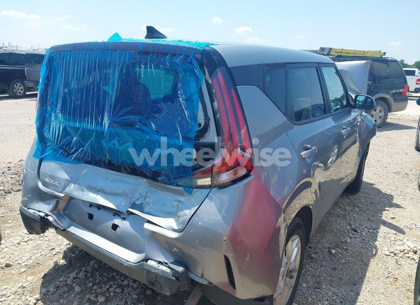 Photo 4 of 2024 Kia Soul LX/S (VIN KNDJ23AU6R7911097)
