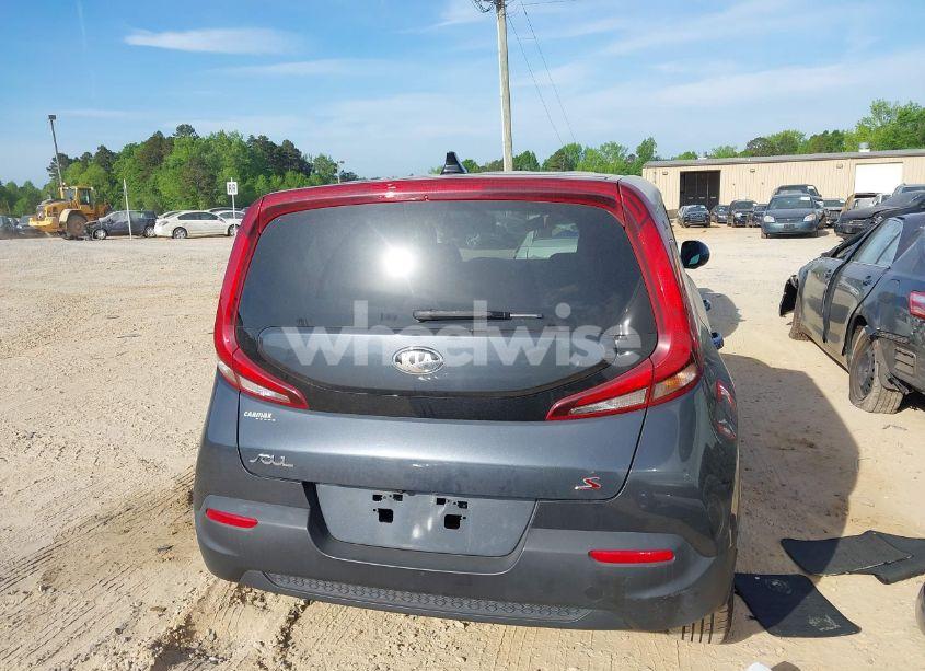 Photo 16 of 2020 Kia Soul S (VIN KNDJ23AU7L7004317)