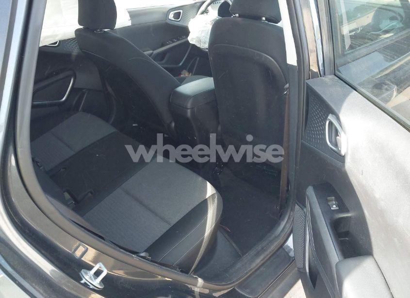 Photo 8 of 2020 Kia Soul S (VIN KNDJ23AU7L7004317)