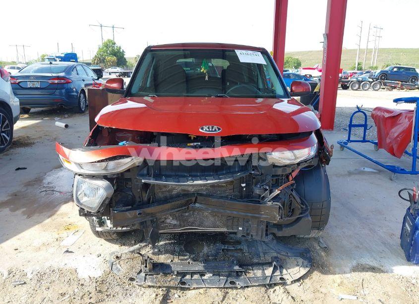 Photo 12 of 2020 Kia Soul LX (VIN KNDJ23AU7L7006908)