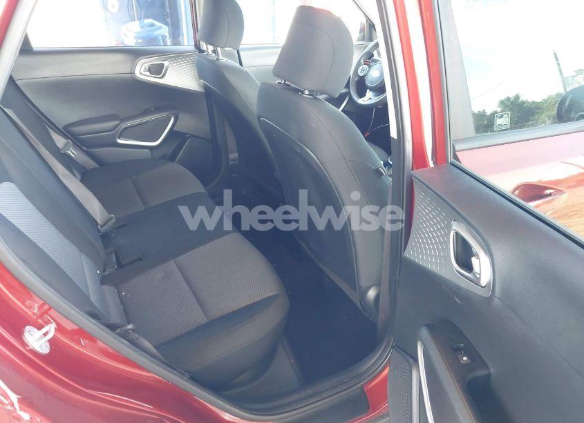 Photo 8 of 2020 Kia Soul LX (VIN KNDJ23AU7L7006908)