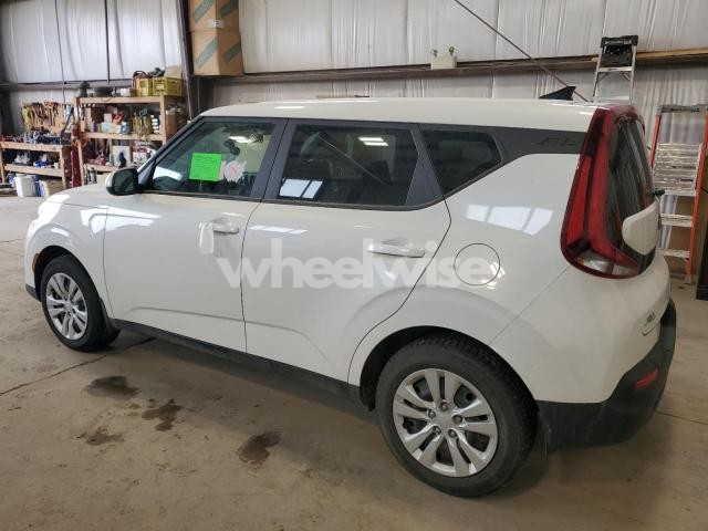 Photo 8 of 2020 KIA SOUL LX (VIN KNDJ23AU7L7062279)