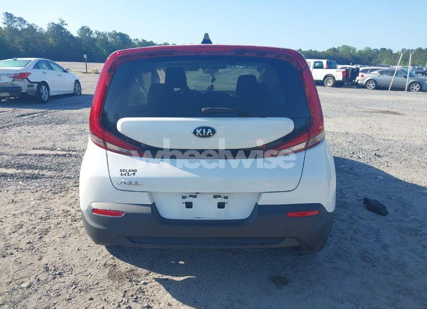 Photo 16 of 2021 Kia Soul LX (VIN KNDJ23AU7M7143705)