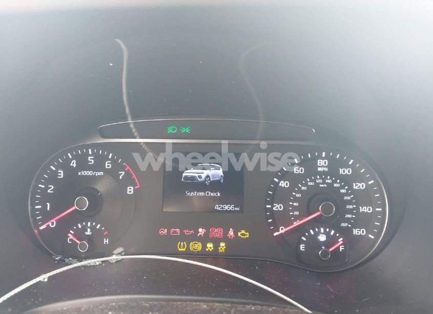 Photo 7 of 2021 Kia Soul LX (VIN KNDJ23AU7M7143705)