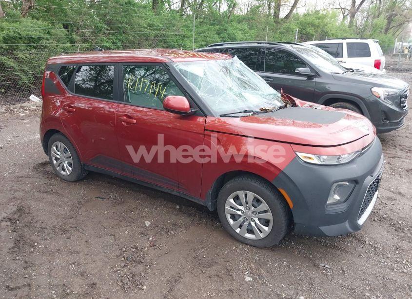 2021 Kia Soul LX (VIN KNDJ23AU7M7765379) main photo