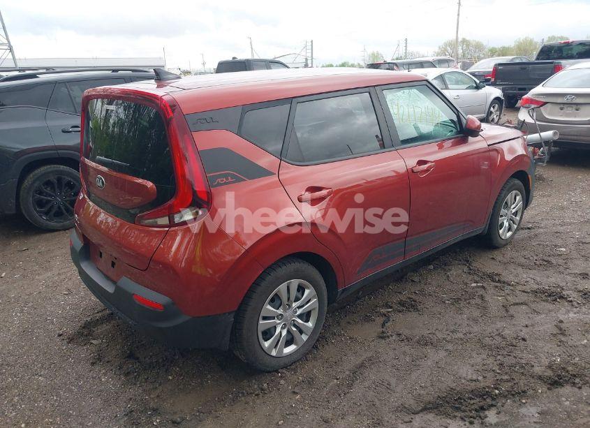 Photo 4 of 2021 Kia Soul LX (VIN KNDJ23AU7M7765379)