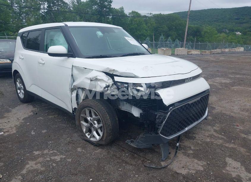 Photo 6 of 2023 Kia Soul LX (VIN KNDJ23AU7P7875952)