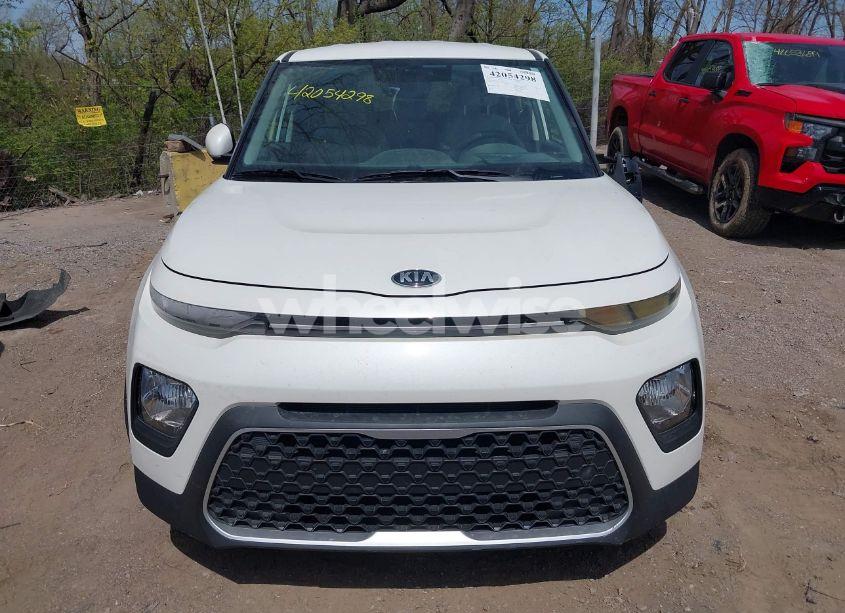 Photo 11 of 2021 Kia Soul LX (VIN KNDJ23AU8M7772518)