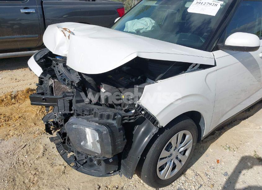 Photo 18 of 2022 Kia Soul LX (VIN KNDJ23AU8N7174771)