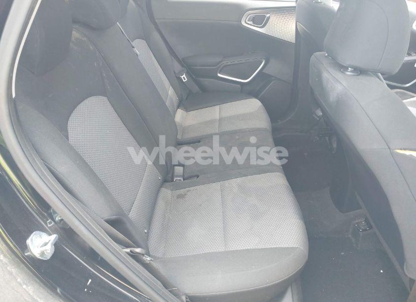 Photo 8 of 2022 Kia Soul LX (VIN KNDJ23AU8N7184149)