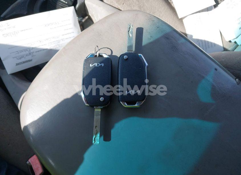 Photo 11 of 2022 Kia Soul LX (VIN KNDJ23AU8N7814087)