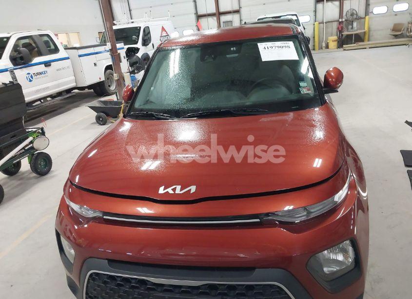 Photo 12 of 2022 Kia Soul LX (VIN KNDJ23AU8N7814087)