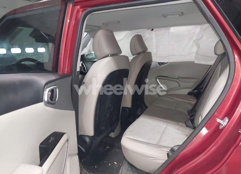 Photo 8 of 2022 Kia Soul LX (VIN KNDJ23AU8N7814087)