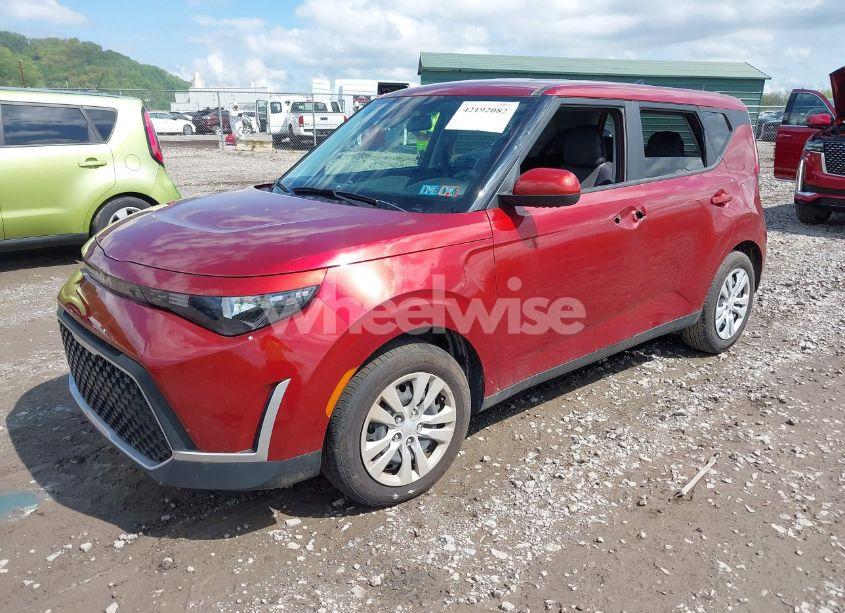 Photo 2 of 2023 Kia Soul LX (VIN KNDJ23AU8P7187989)