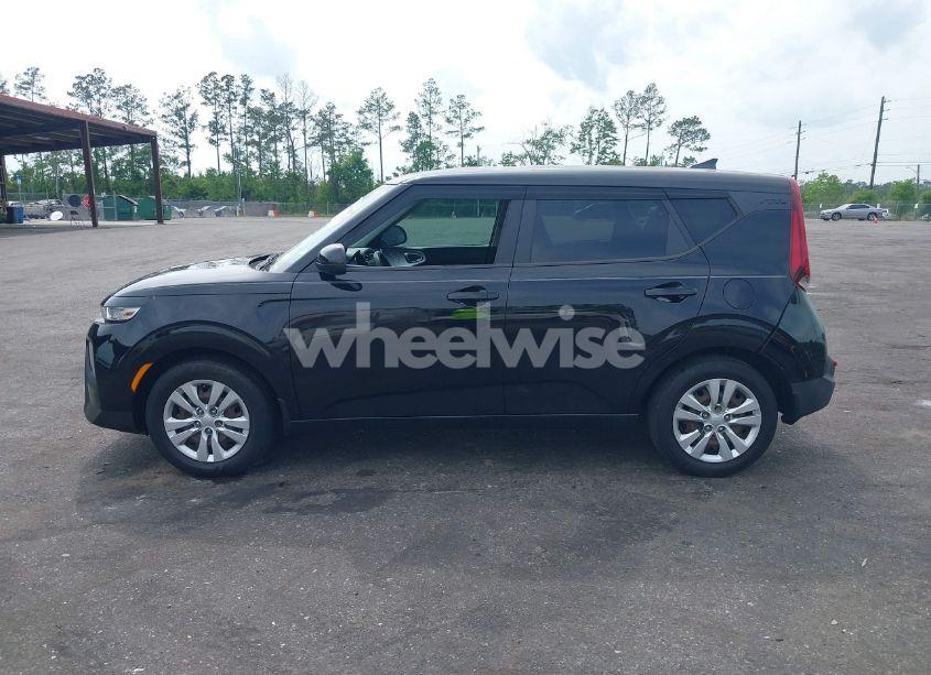 Photo 14 of 2020 Kia Soul LX (VIN KNDJ23AU9L7071761)