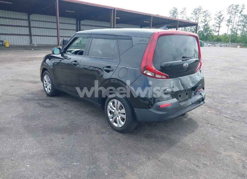 Photo 3 of 2020 Kia Soul LX (VIN KNDJ23AU9L7071761)