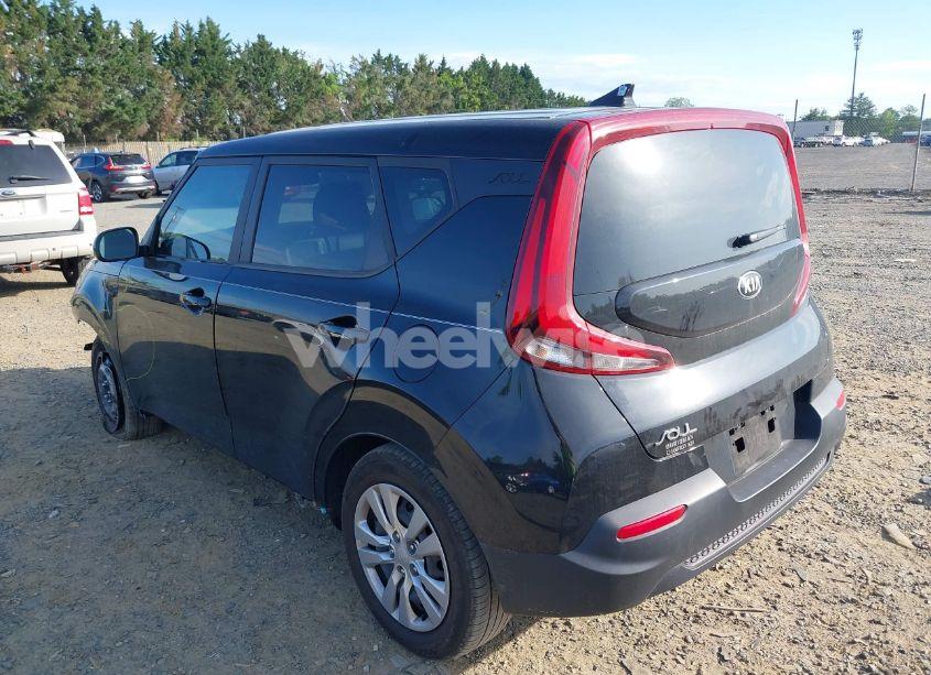 Photo 3 of 2021 Kia Soul LX (VIN KNDJ23AU9M7147254)