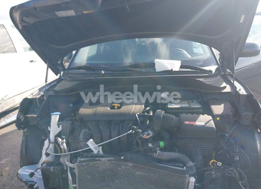 Photo 10 of 2022 Kia Soul LX (VIN KNDJ23AU9N7802384)