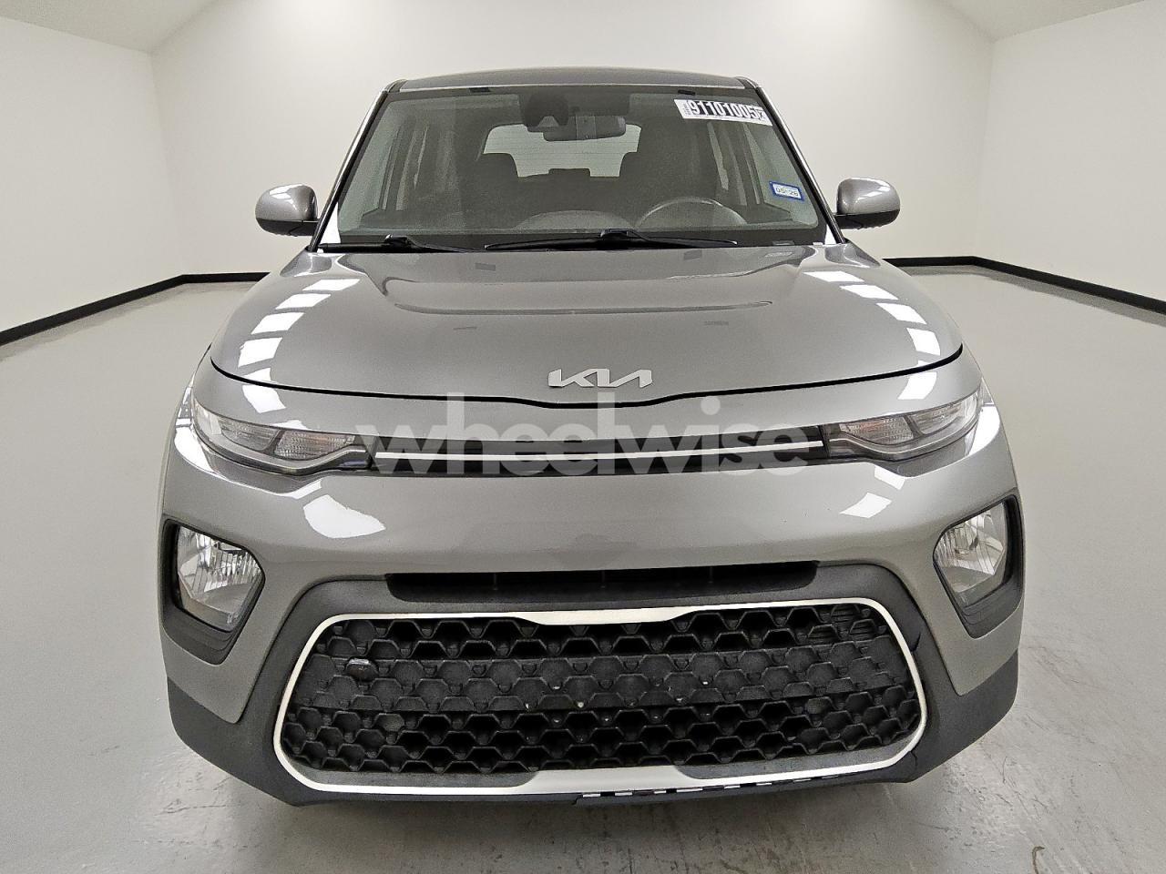 Photo 5 of 2022 KIA SOUL LX (VIN KNDJ23AU9N7807794)