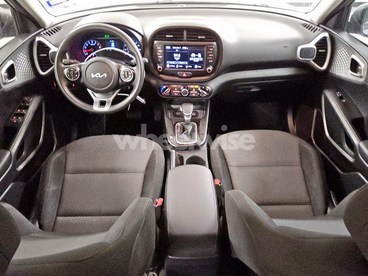 Photo 8 of 2022 KIA SOUL LX (VIN KNDJ23AU9N7807794)