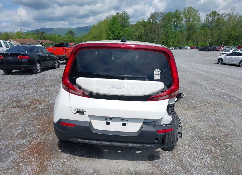 Photo 17 of 2022 Kia Soul LX (VIN KNDJ23AU9N7830492)