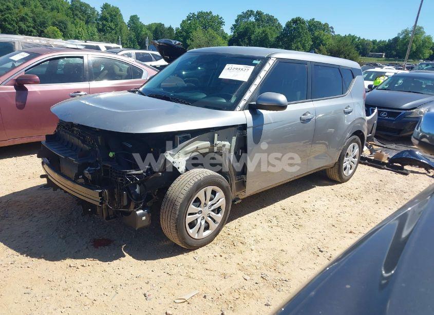 Photo 2 of 2023 Kia Soul LX (VIN KNDJ23AU9P7845786)