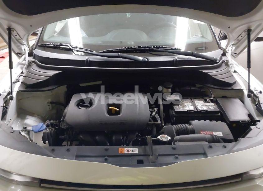 Photo 10 of 2020 Kia Soul LX (VIN KNDJ23AUXL7024951)