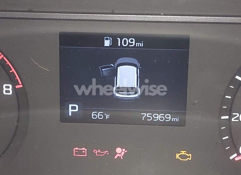 Photo 15 of 2020 Kia Soul LX (VIN KNDJ23AUXL7024951)