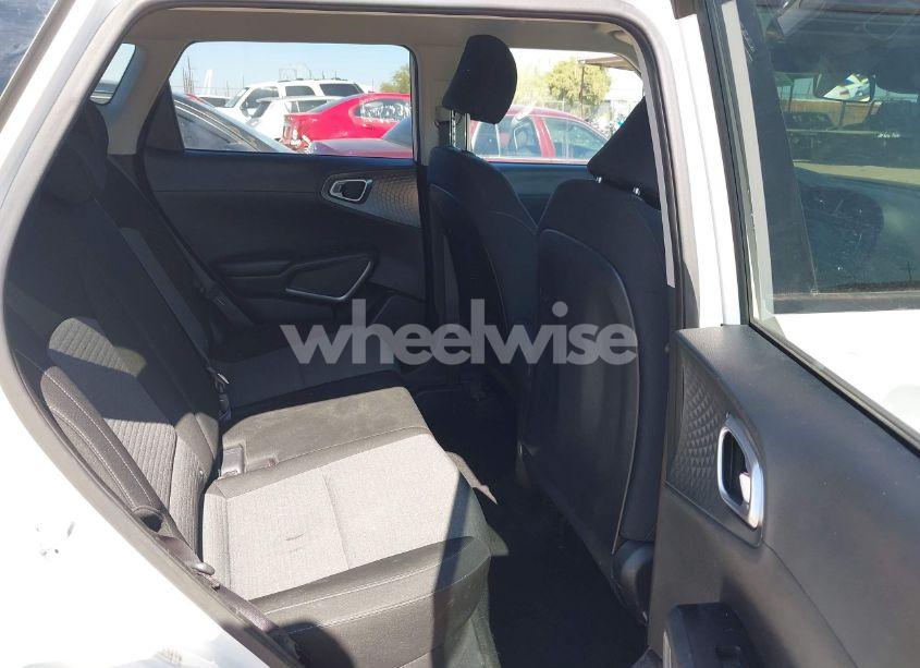 Photo 8 of 2020 Kia Soul S (VIN KNDJ23AUXL7060476)