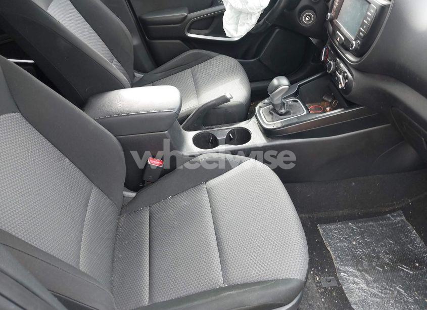 Photo 5 of 2021 Kia Soul X-LINE (VIN KNDJ23AUXM7125683)