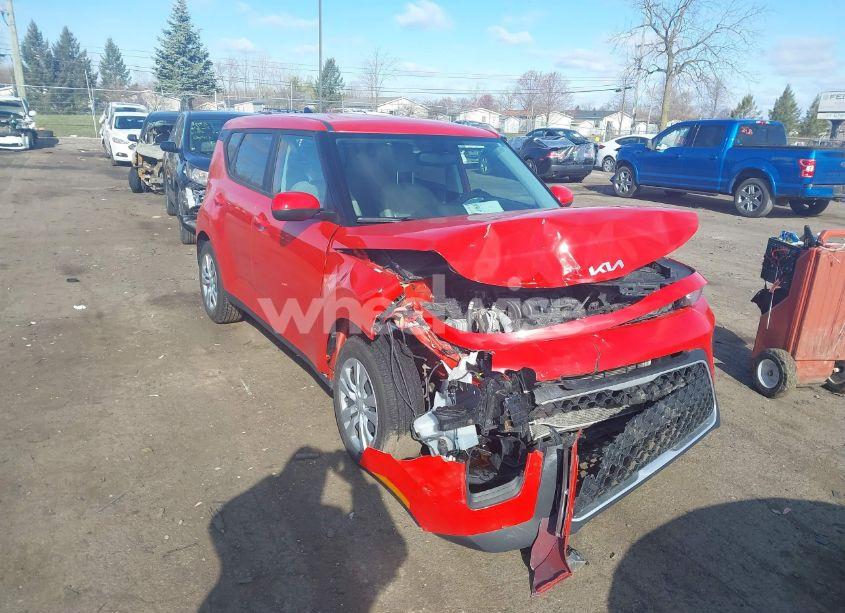 2022 Kia Soul LX (VIN KNDJ23AUXN7172259) main photo