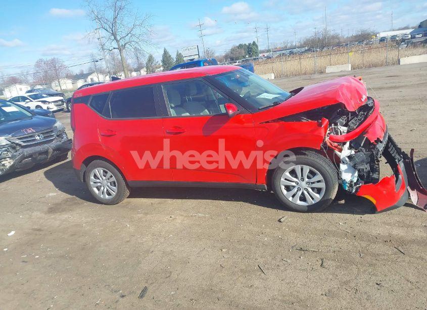 Photo 13 of 2022 Kia Soul LX (VIN KNDJ23AUXN7172259)