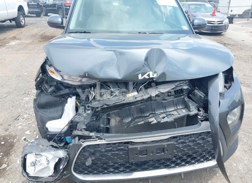 Photo 6 of 2022 Kia Soul LX (VIN KNDJ23AUXN7812485)