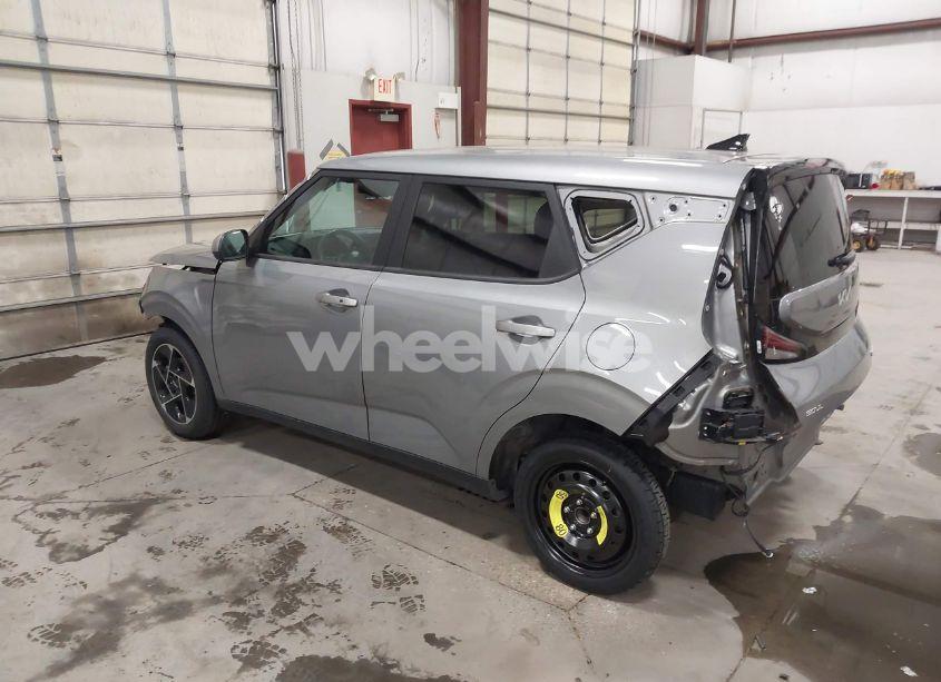 Photo 3 of 2023 Kia Soul EX (VIN KNDJ33AU0P7847875)