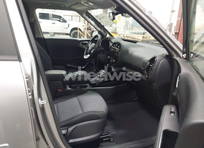 Photo 5 of 2023 Kia Soul EX (VIN KNDJ33AU0P7847875)