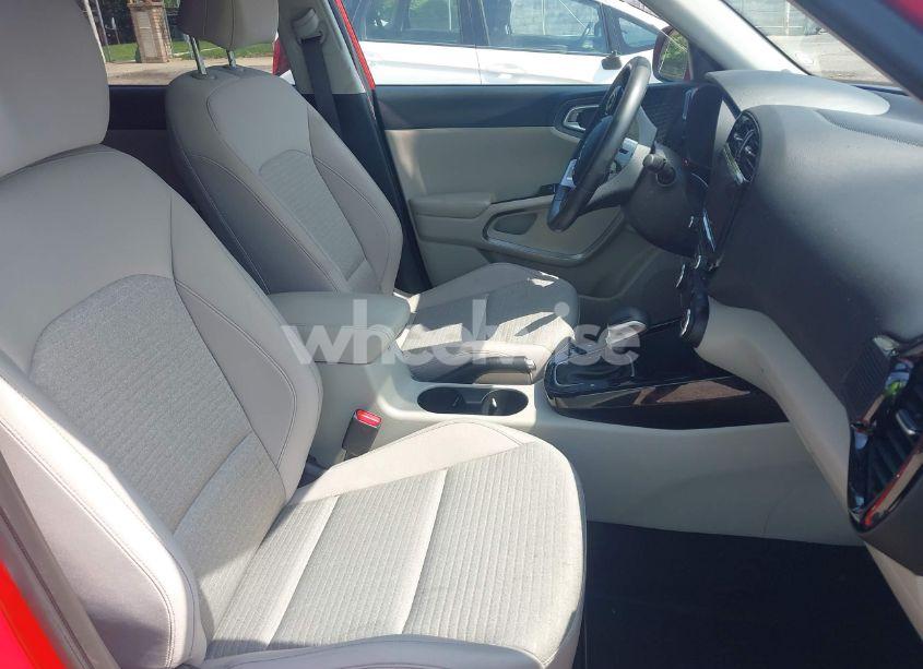 Photo 5 of 2022 Kia Soul EX (VIN KNDJ33AU1N7155766)
