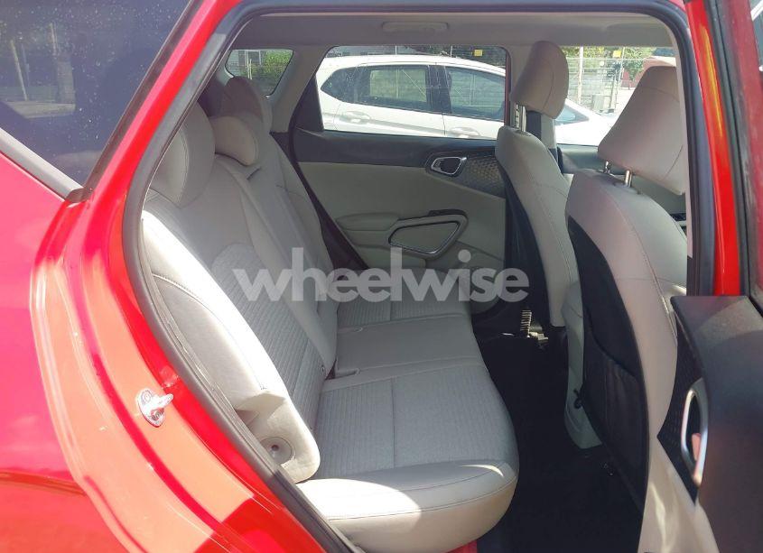 Photo 8 of 2022 Kia Soul EX (VIN KNDJ33AU1N7155766)