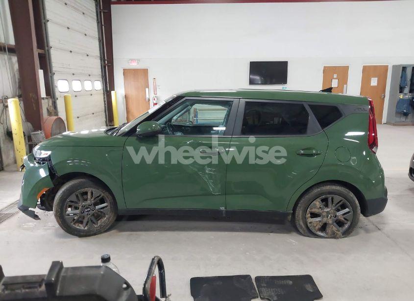Photo 14 of 2021 Kia Soul EX (VIN KNDJ33AU2M7131586)