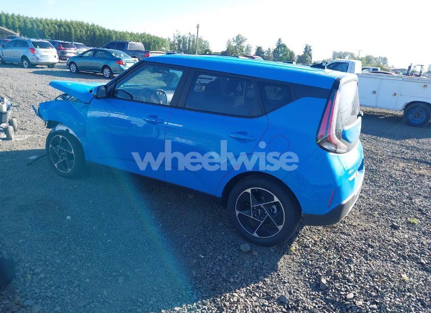 Photo 3 of 2025 Kia Soul EX (VIN KNDJ33AU3S7259428)
