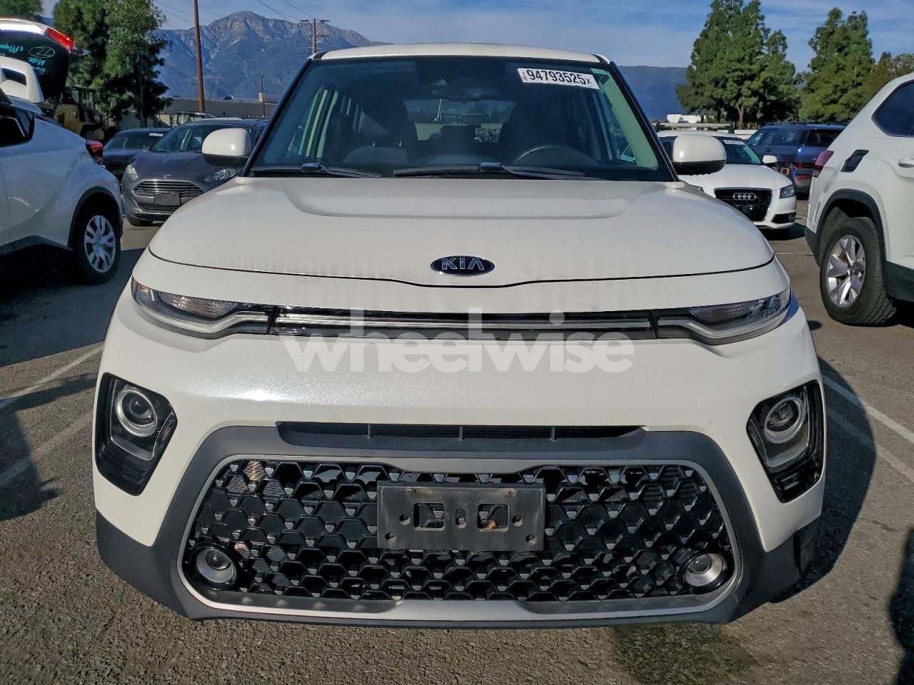 Photo 5 of 2020 KIA SOUL EX (VIN KNDJ33AU4L7707211)