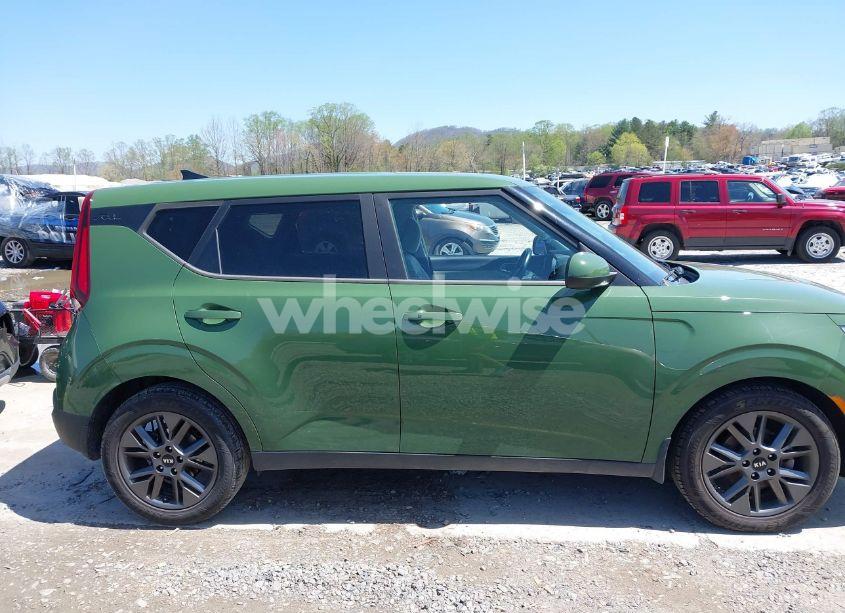 Photo 14 of 2021 Kia Soul EX (VIN KNDJ33AU4M7143898)