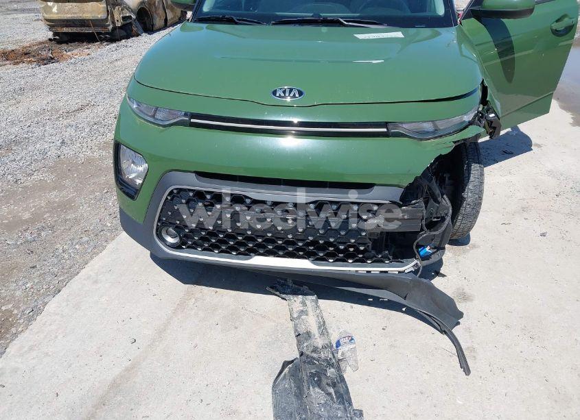 Photo 6 of 2021 Kia Soul EX (VIN KNDJ33AU4M7143898)