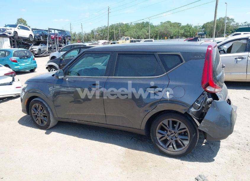 Photo 14 of 2022 Kia Soul EX (VIN KNDJ33AU5N7798024)