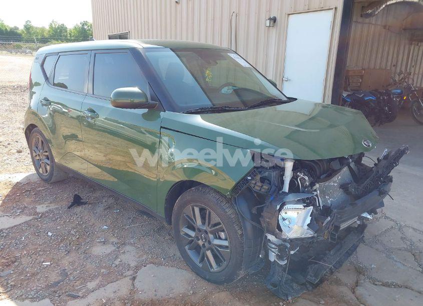 2021 Kia Soul EX (VIN KNDJ33AU6M7127928) main photo